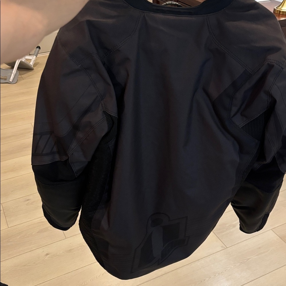 ICON Overlord Textile Riding Jacket - Gray - Picture 4 of 4